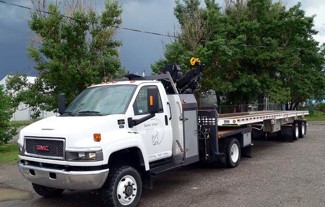4x4 Picker Truck with 32' Hiboy Floater 
